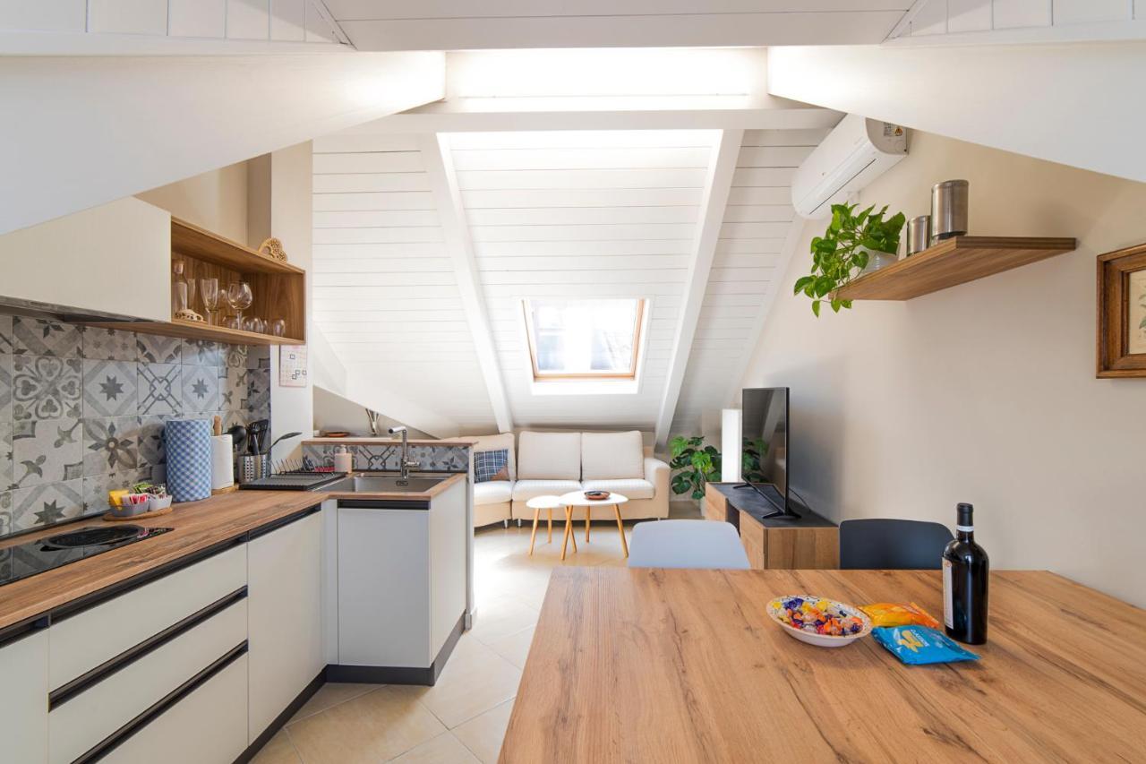 To-Housing3, Luce E Relax Al Centro Di Torinoアパートメント エクステリア 写真
